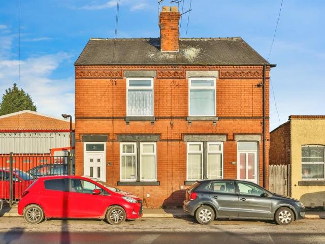 House for sale in Caldermill, East Midlands