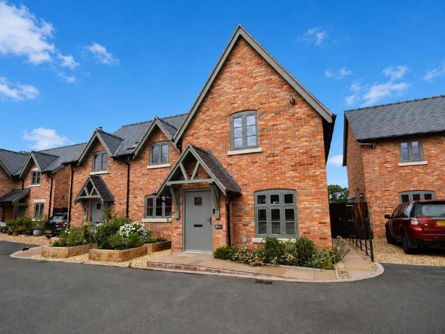 House for sale in Calverhall, Ightfield