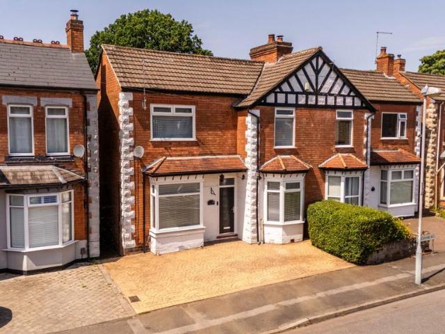 House for sale in Sutton Coldfield, West Midlands
