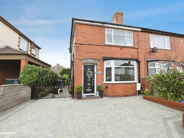House for sale in Fenton, Stoke-on-Trent