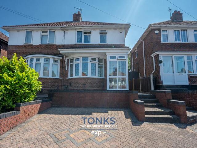House for sale in Tividale, West Midlands