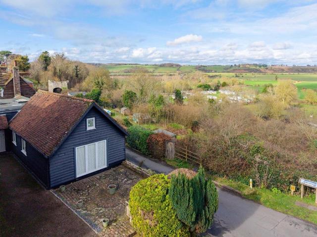 House for sale in Heathlands, East Sussex