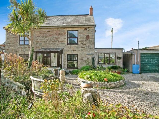 House for sale in Hendra Croft, Cornwall