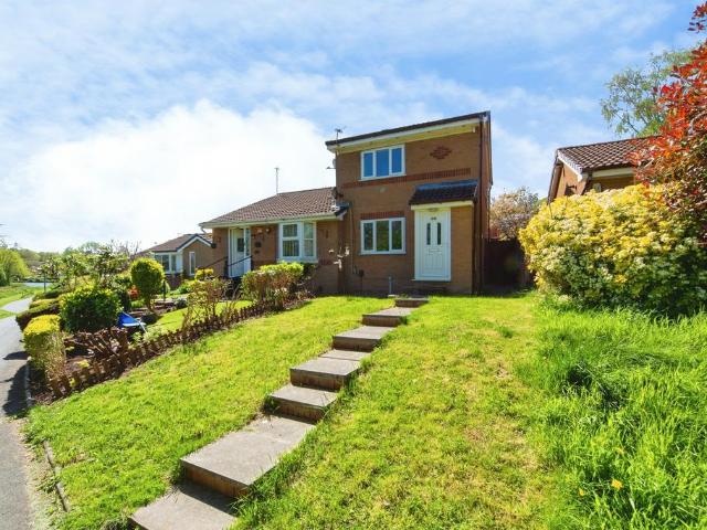 House for sale in Windmill Hill, Halton