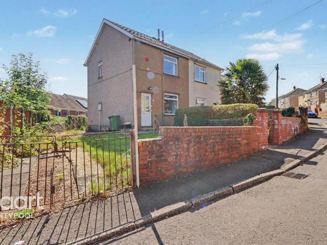 House for sale in Trosnant, Griffithstown