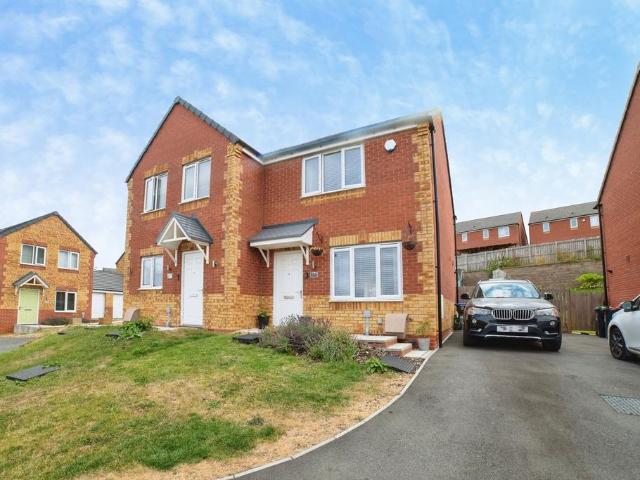 House for sale in East Midlands