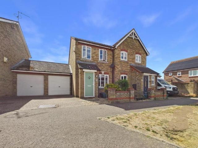 House for sale in Mile End, Fordham Heath
