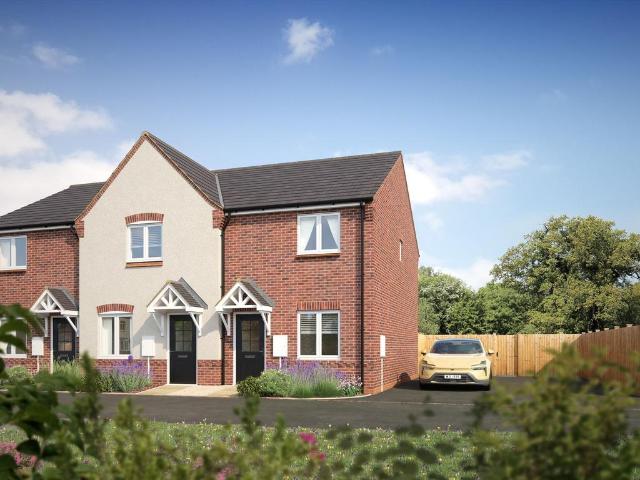 House for sale in Green Close, West Midlands