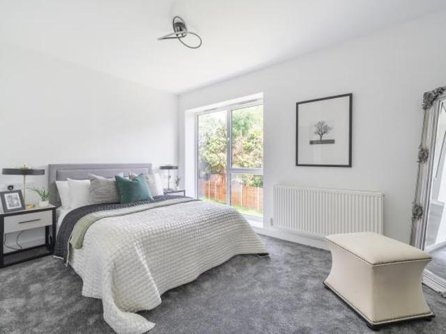 House for sale in Finchley, Greater London
