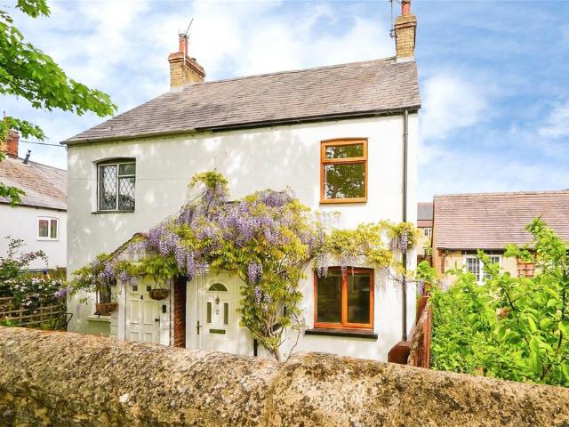 House for sale in Evershot, Oxfordshire