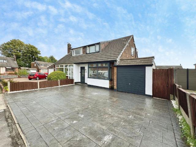 House for sale in Breightmet, Bolton