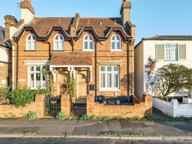 House for sale in Blackhills, Surrey