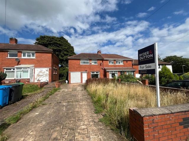 House for sale in Shaw and Crompton, Pendock