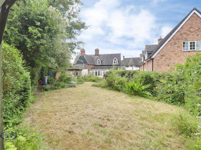 House for sale in Scholar Green