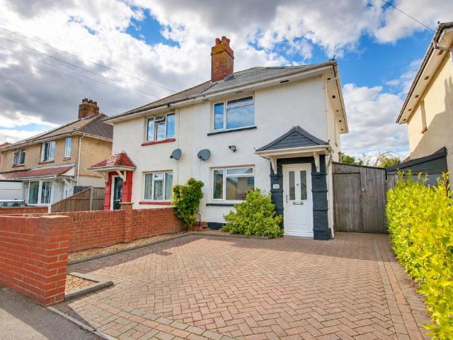House for sale in Merry Oak, Southampton