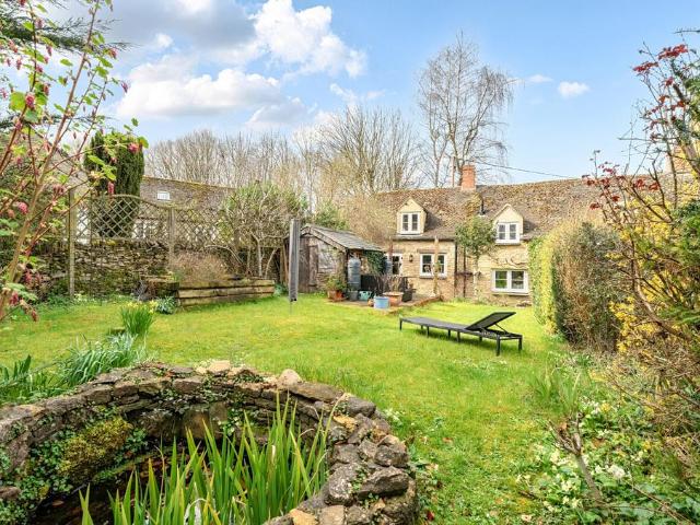 House for sale in Black Bourton, Oxfordshire