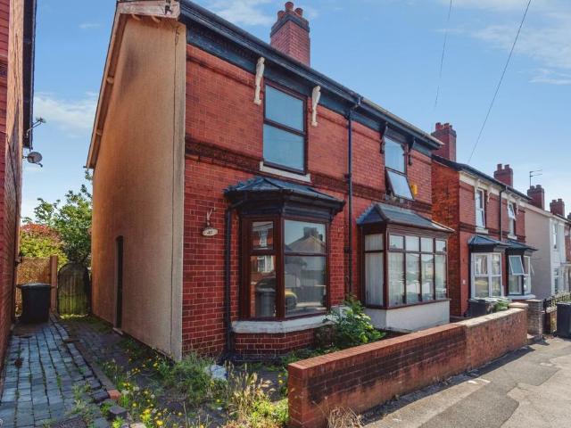 House for sale in Catherine Cross, Darlaston