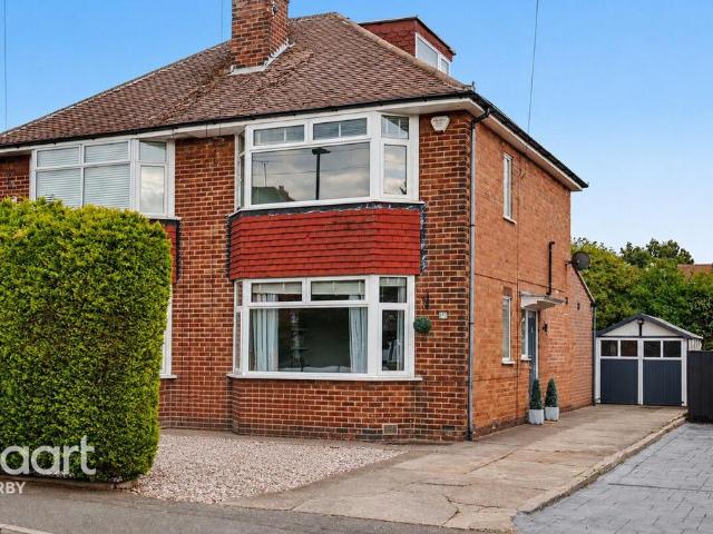 House for sale in Normanton, East Midlands