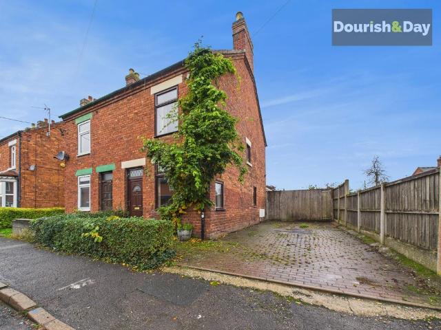 House for sale in Market Drayton, Shropshire