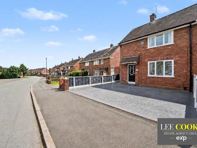 House for sale in Wednesfield, West Midlands