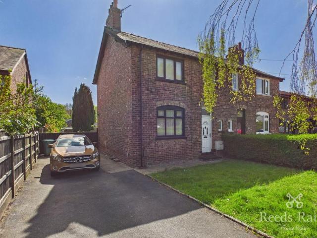 House for sale in Georgia, Greater Manchester