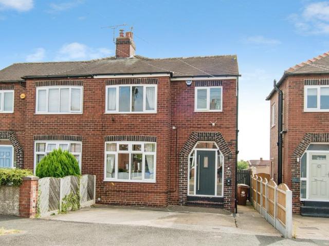 House for sale in Normanton and Altofts, Altofts