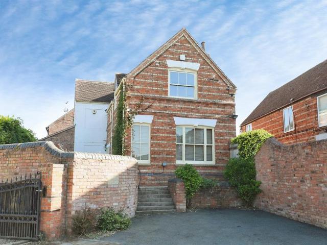 House for sale in Shipston on Stour, Alderminster