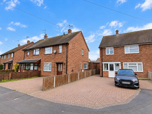 House for sale in Stretton, East Staffordshire