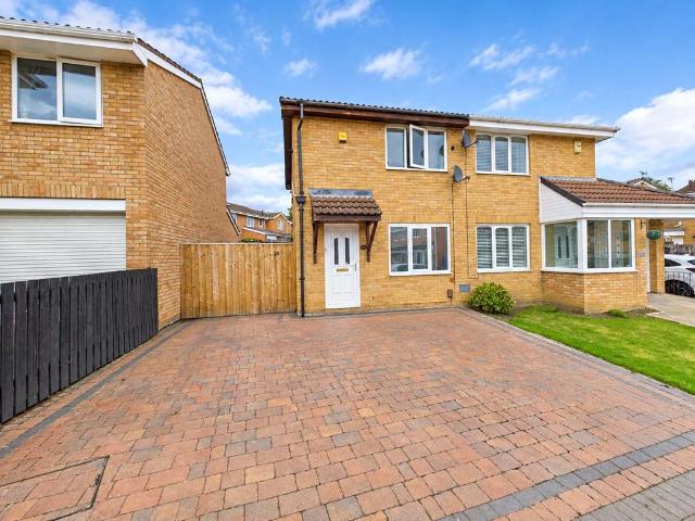 House for sale in Oxclose, Washington