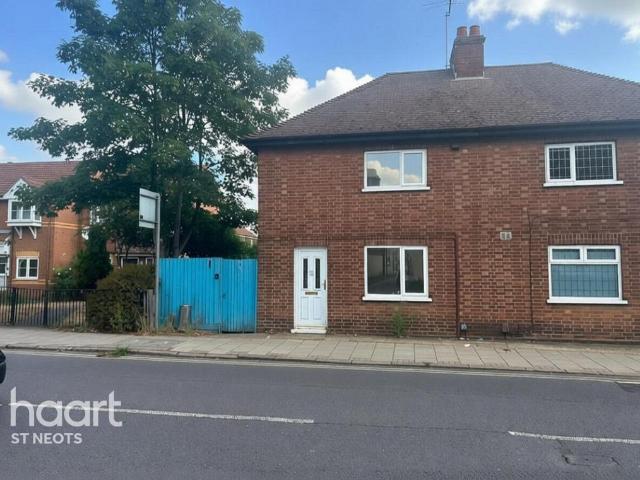House for sale in Huntingdon