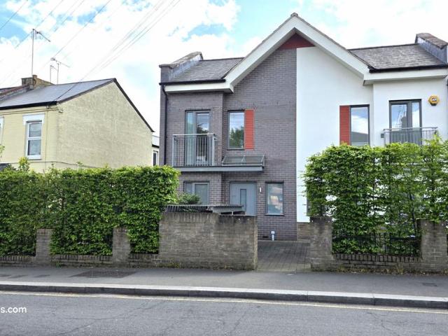 House for sale in New Barnet, Isle Of Man