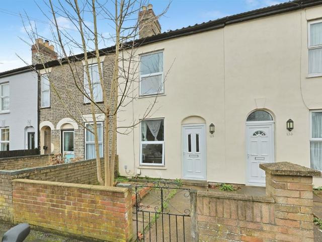 House for sale in Heigham Grove, East Bank
