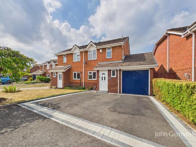 House for sale in Lichfield, Boley Park