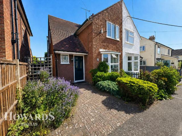 House for sale in Eastbridge, Suffolk