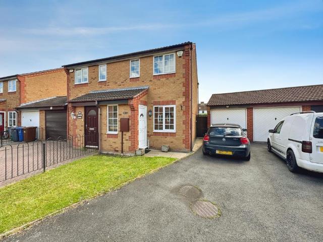 House for sale in Beamhurst, Staffordshire