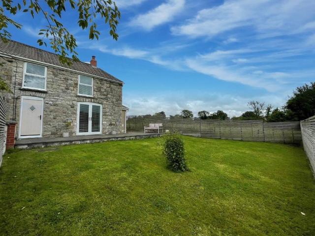 House for sale in Cwmllynfell