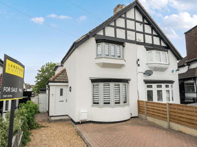 House for sale in Bromley Common, Greater London
