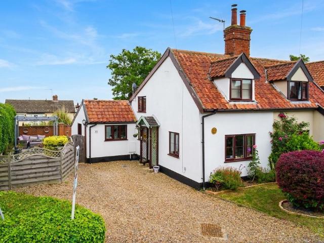 House for sale in Redenhall with Harleston, Burgh St Peter