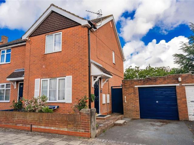 House for sale in Scartho, North East Lincolnshire