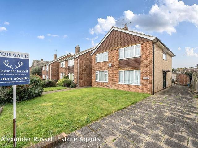 House for sale in Sandwich, Ash