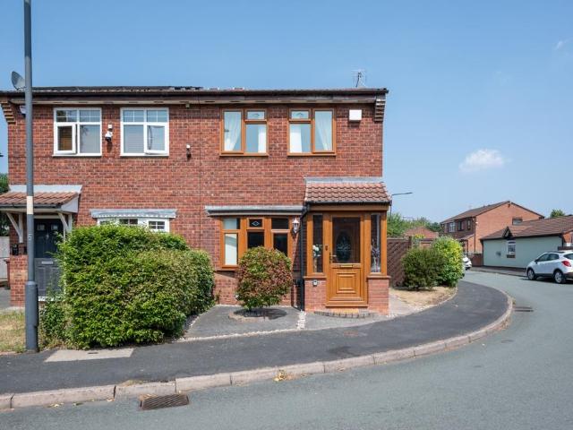 House for sale in Rough Hay, Darlaston