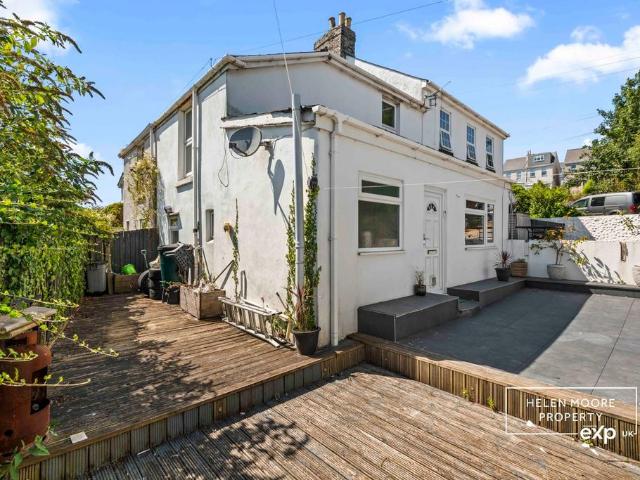 House for sale in Mount Wise