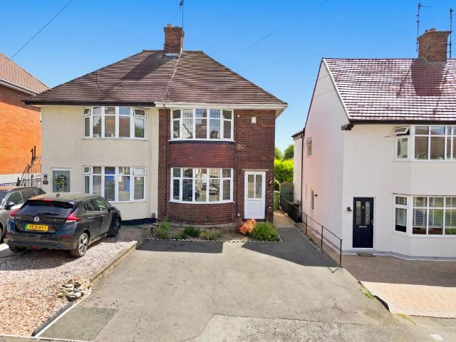House for sale in Loundsley Green, East Midlands
