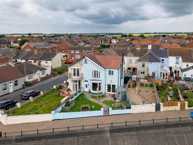 House for sale in Withernsea