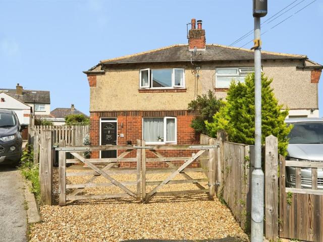 House for sale in Baildon