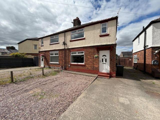 House for sale in Rossmore, Cheshire
