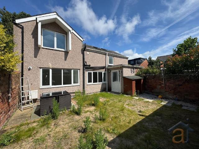 House for sale in Meols Cop, Southport