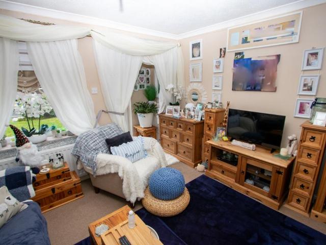 House for sale in Glebe Green, Winsford
