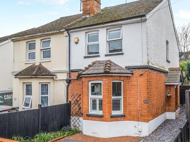 House for sale in Horsell, Woking