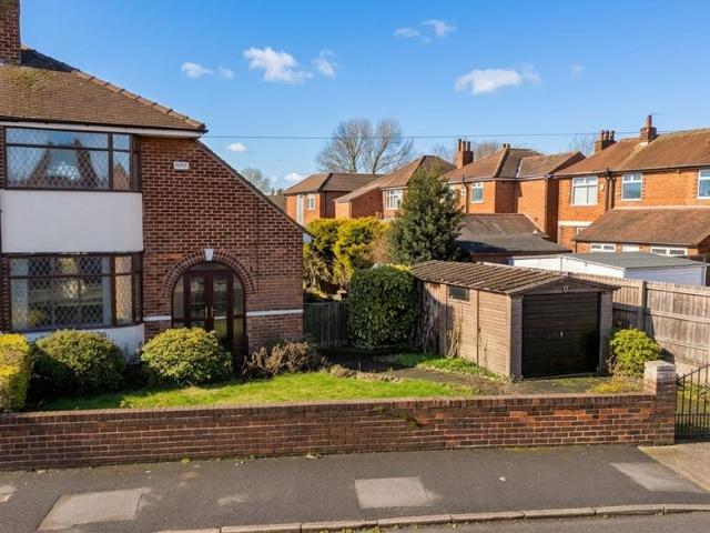 House for sale in Higher Irlam, Salford